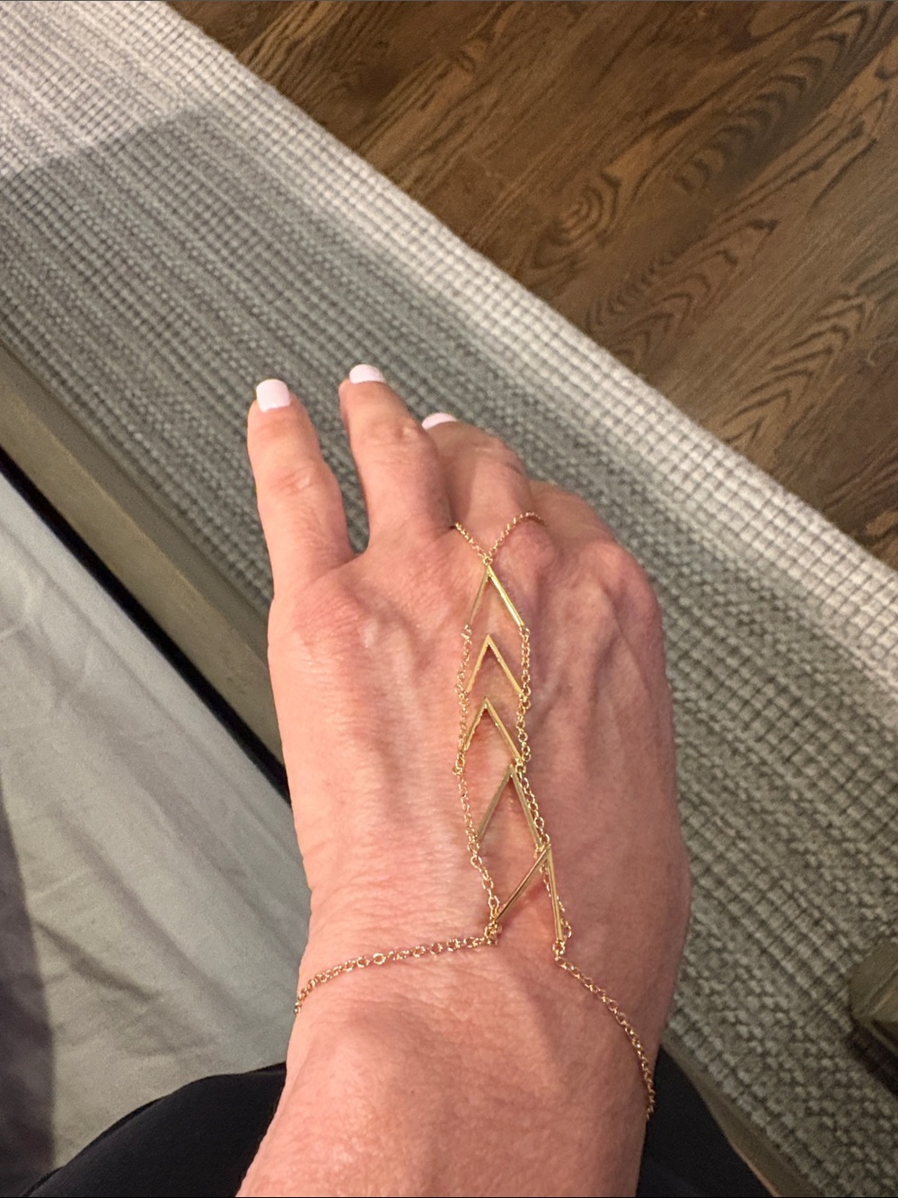 Gorjana Gold Chevron Layered Handchain Ring Bracelet NWT - Picture 5 of 7